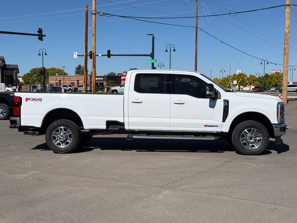 2027 Ford F-350SD Lariat