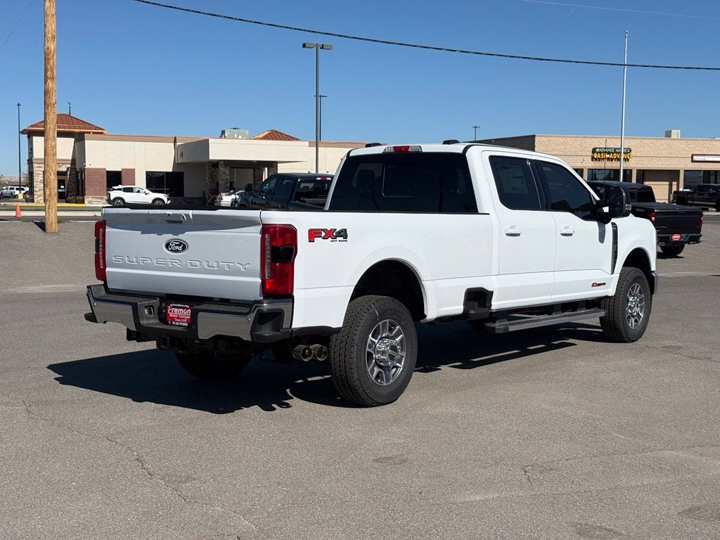 2027 Ford F-350SD Lariat