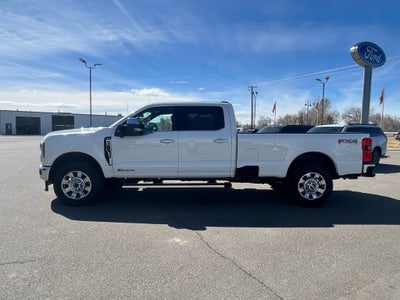 2026 Ford F-350SD Lariat