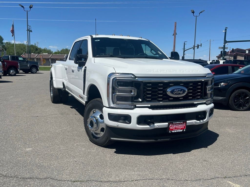 2026 Ford F-350SD Platinum DRW