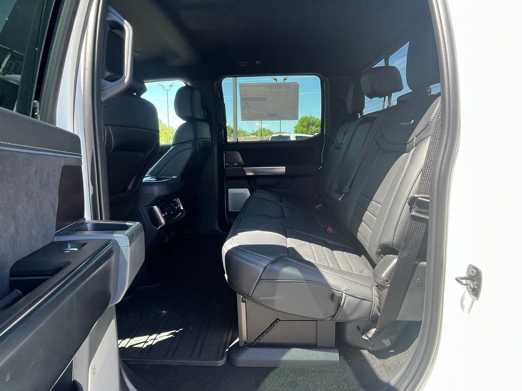 2026 Ford F-350SD Platinum DRW
