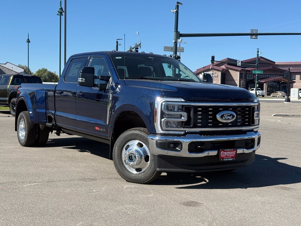 2027 Ford F-350SD Lariat DRW