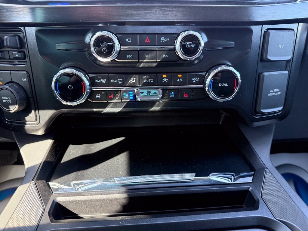 2027 Ford F-350SD Lariat DRW