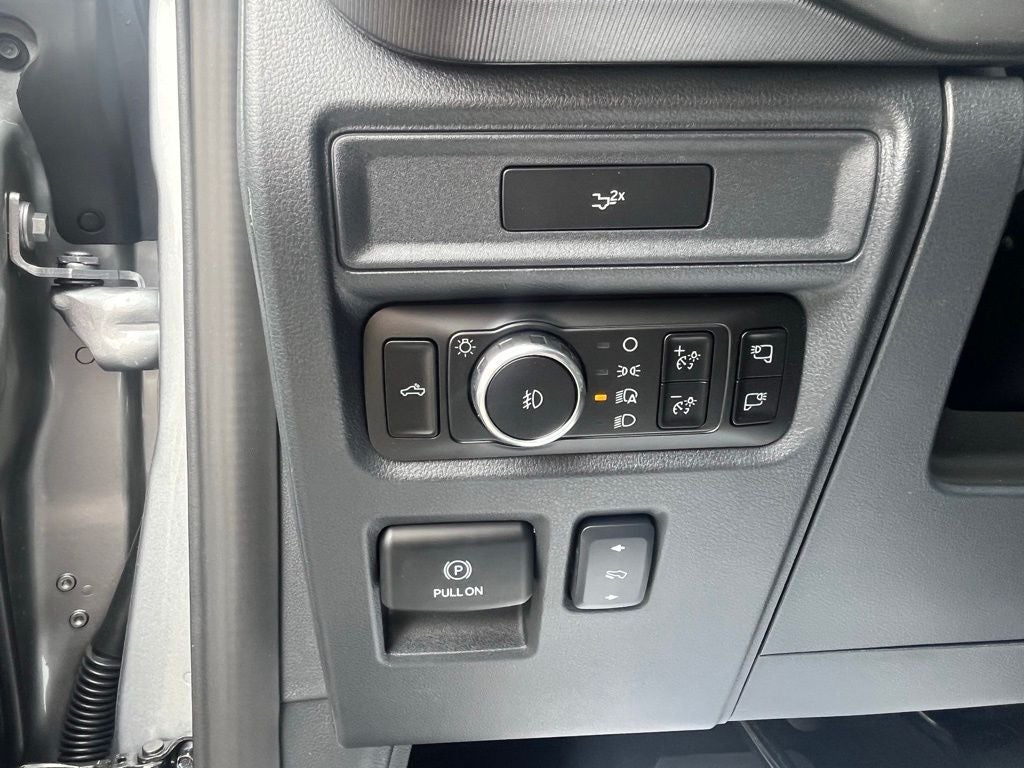 2026 Ford F-150 Lariat Black Appearance Pkg