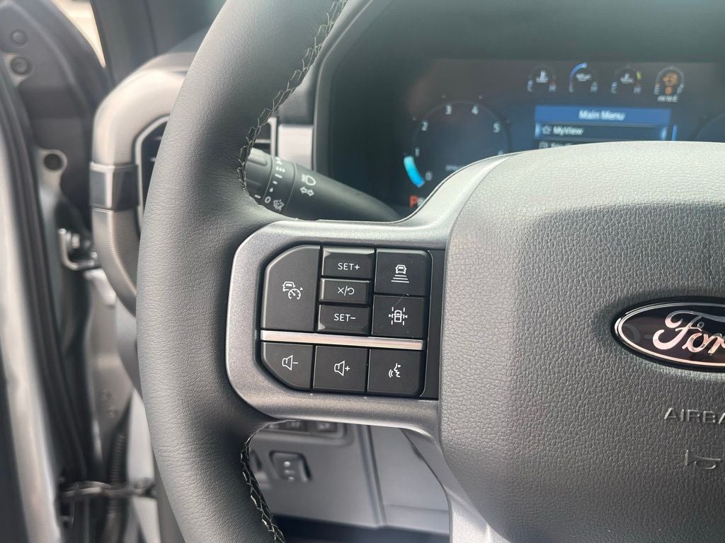 2026 Ford F-150 Lariat Black Appearance Pkg