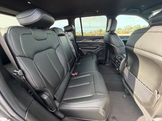 2026 Jeep Grand Cherokee LIMITED 4X4