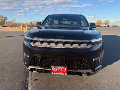 2027 Jeep Grand Wagoneer Base