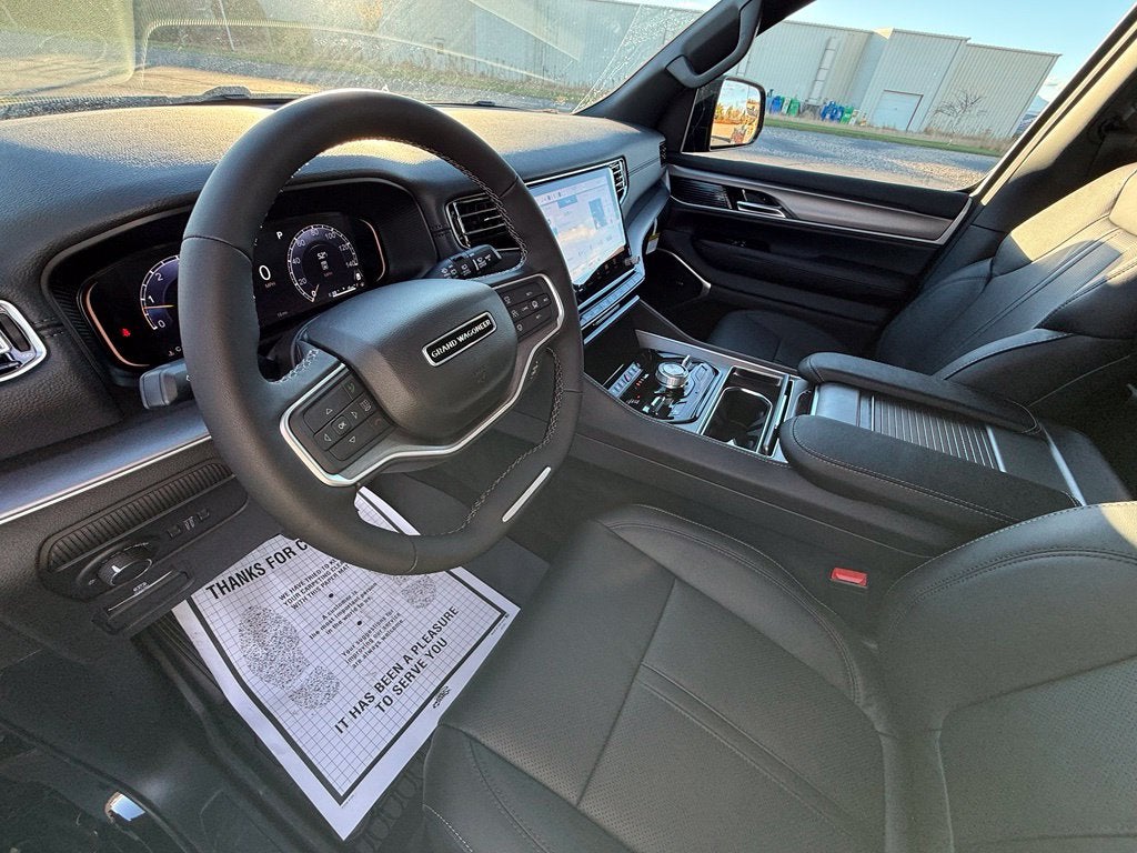2027 Jeep Grand Wagoneer Base