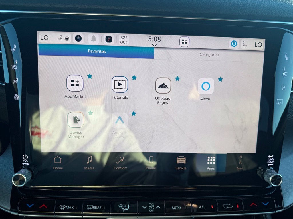 2027 Jeep Grand Wagoneer Base