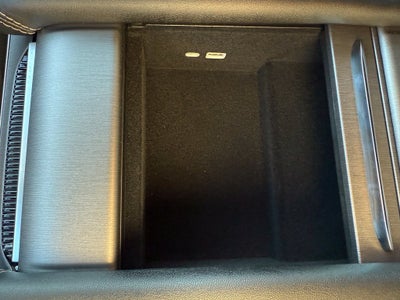 2027 Jeep Grand Wagoneer Base