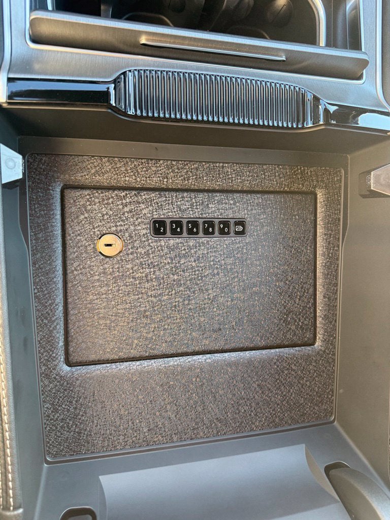 2027 Jeep Grand Wagoneer Base
