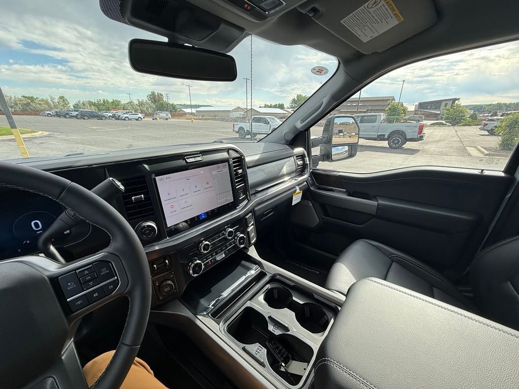 2026 Ford F-350SD Lariat Black Appearance Pkg