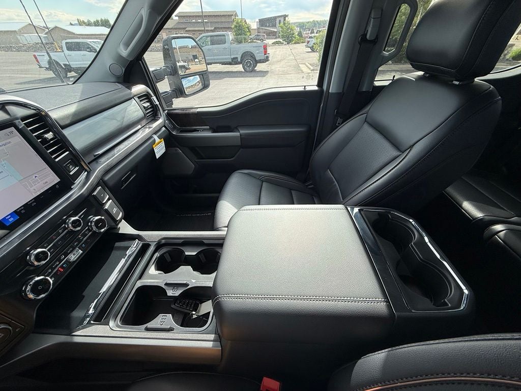 2026 Ford F-350SD Lariat Black Appearance Pkg