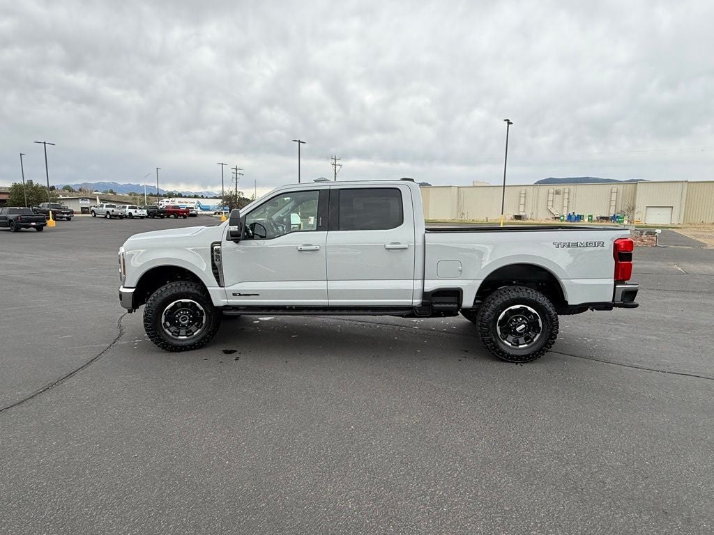2026 Ford F-350SD Lariat Tremor