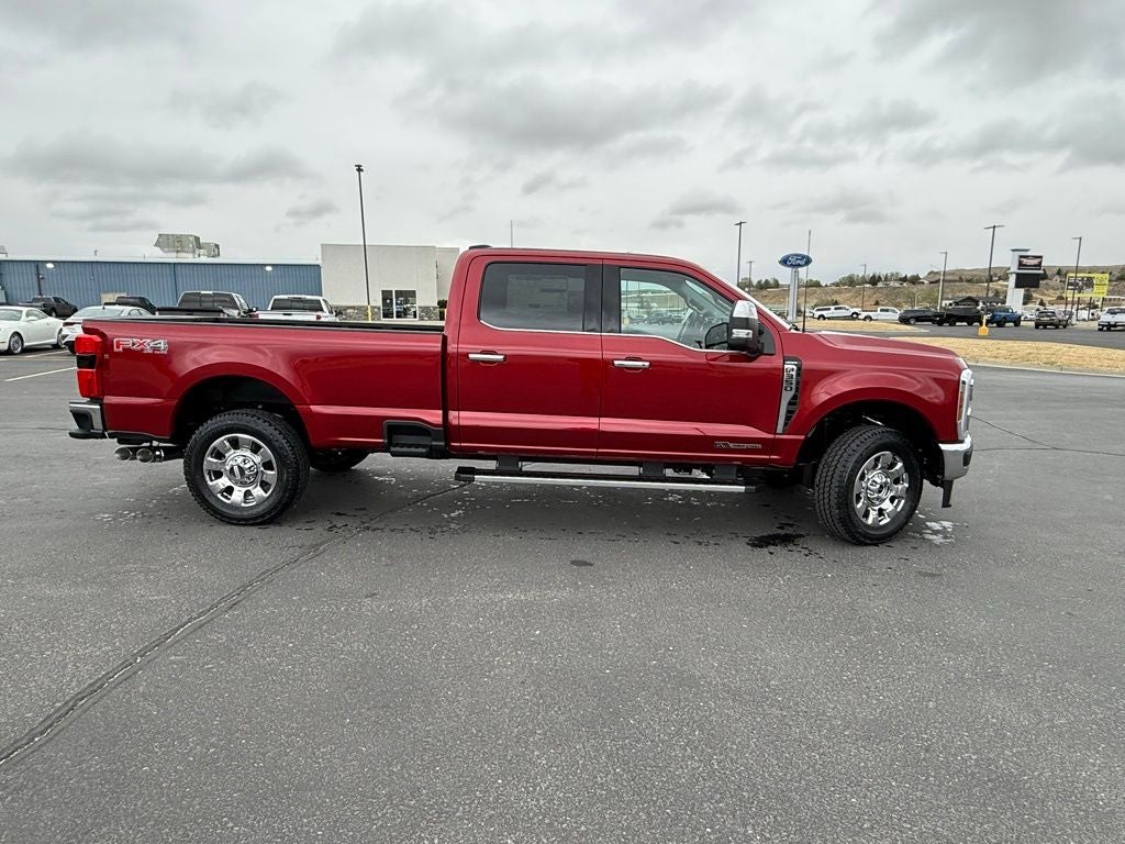 2026 Ford F-350SD Lariat
