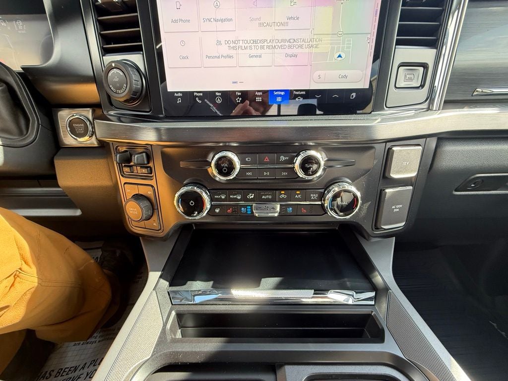 2026 Ford F-350SD Lariat DRW