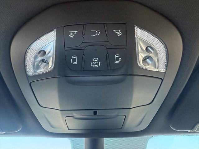 2027 Chrysler Pacifica PACIFICA SELECT AWD