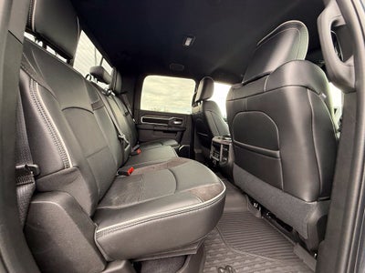 2027 RAM 3500 RAM 3500 LARAMIE CREW CAB 4X4 8' BOX