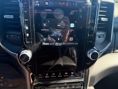 2027 RAM 2500 RAM 2500 LARAMIE CREW CAB 4X4 6'4' BOX
