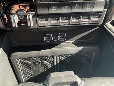 2027 RAM 2500 RAM 2500 LARAMIE CREW CAB 4X4 6'4' BOX