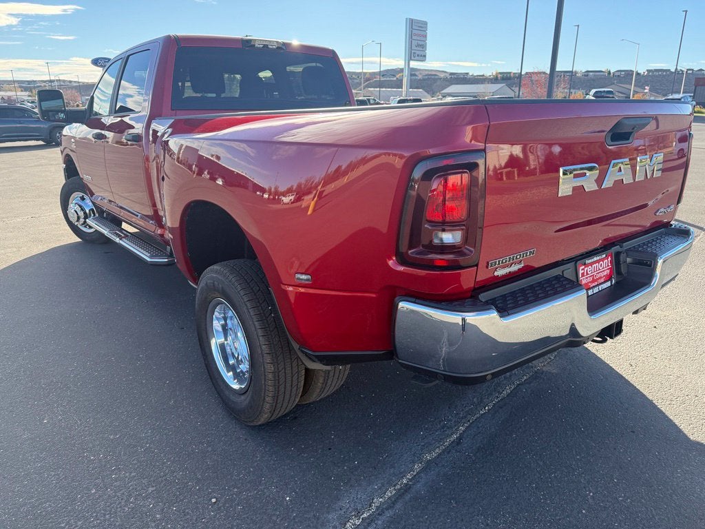 2027 RAM 3500 RAM 3500 BIG HORN CREW CAB 4X4 8' BOX