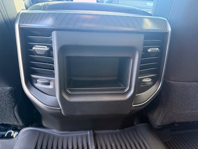 2027 RAM 3500 RAM 3500 BIG HORN CREW CAB 4X4 8' BOX