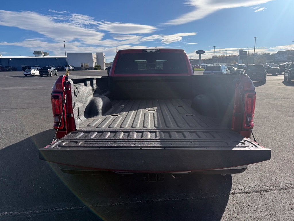 2027 RAM 3500 RAM 3500 BIG HORN CREW CAB 4X4 8' BOX