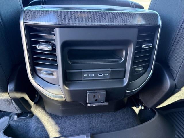 2027 RAM 1500 RAM 1500 BIG HORN CREW CAB 4X4 5'7' BOX