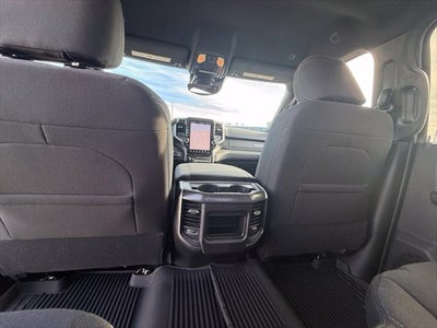 2027 RAM 2500 2500 BIG HORN CREW CAB 4X4 6'4' BOX