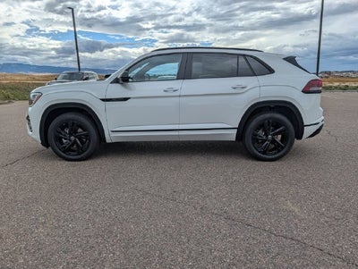 2026 Volkswagen Atlas Cross Sport SEL R-Line Black