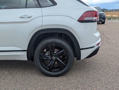 2026 Volkswagen Atlas Cross Sport SEL R-Line Black