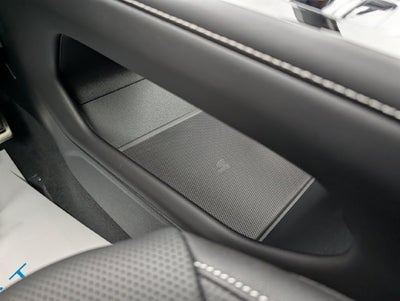 2026 Volkswagen Atlas Cross Sport SEL R-Line Black