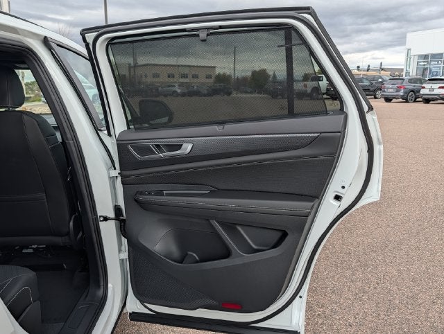 2026 Volkswagen Atlas Cross Sport SEL R-Line Black