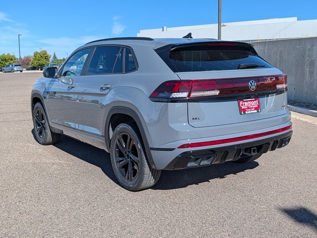 2026 Volkswagen Atlas Cross Sport 2.0T SEL R-Line Black