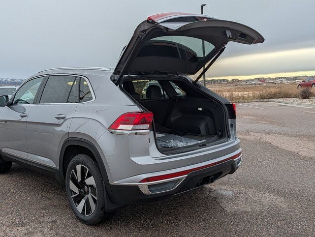 2026 Volkswagen Atlas Cross Sport 2.0T SEL