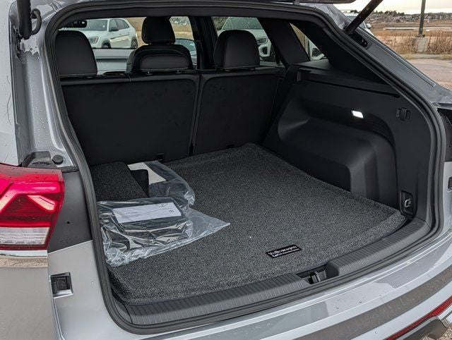 2026 Volkswagen Atlas Cross Sport 2.0T SEL