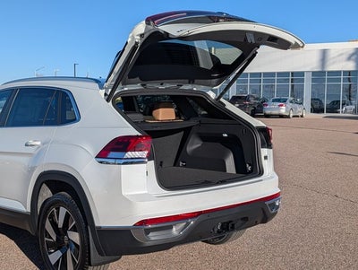2026 Volkswagen Atlas Cross Sport 2.0T SEL