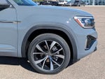 2026 Volkswagen Atlas Cross Sport SEL Premium R-Line