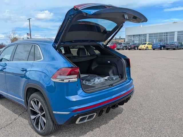 2026 Volkswagen Atlas Cross Sport SEL Premium R-Line