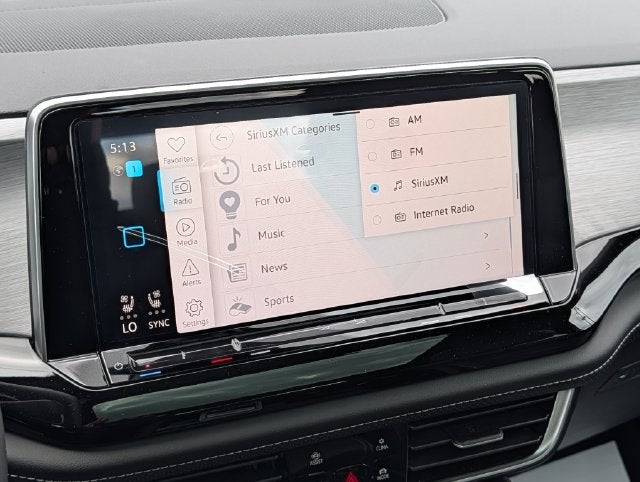 2026 Volkswagen Atlas Cross Sport SE w/Technology