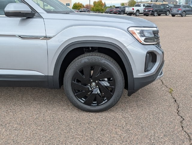 2026 Volkswagen Atlas Cross Sport SE w/Technology