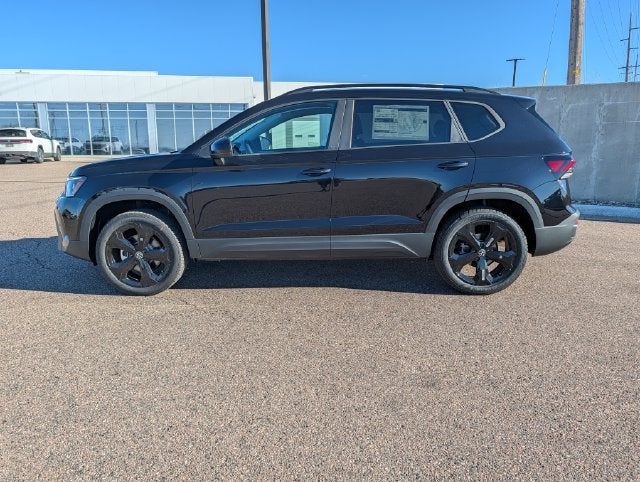 2027 Volkswagen Taos 1.5T SE Black