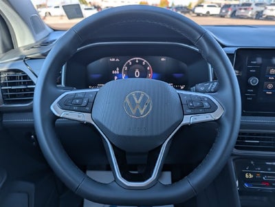 2027 Volkswagen Taos 1.5T SE Black