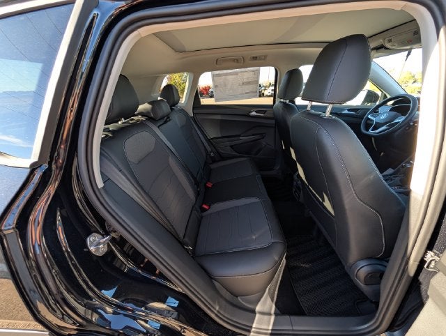 2027 Volkswagen Taos 1.5T SE Black