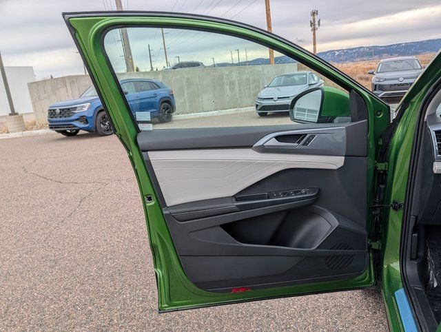 2026 Volkswagen Taos 1.5T SEL