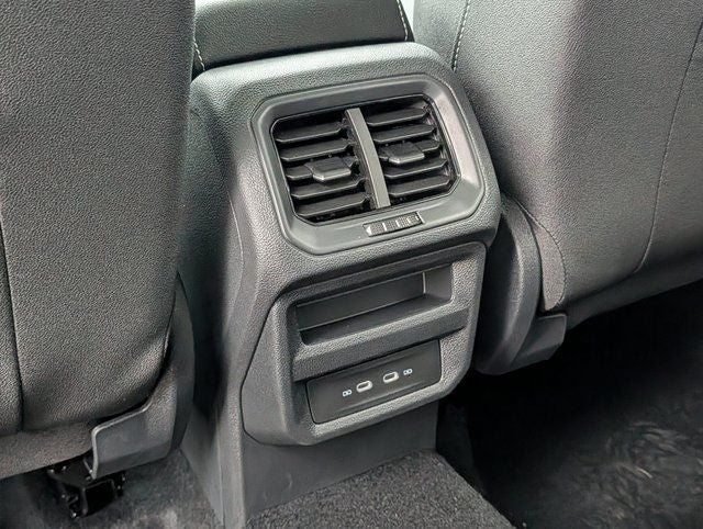 2026 Volkswagen Taos 1.5T SEL