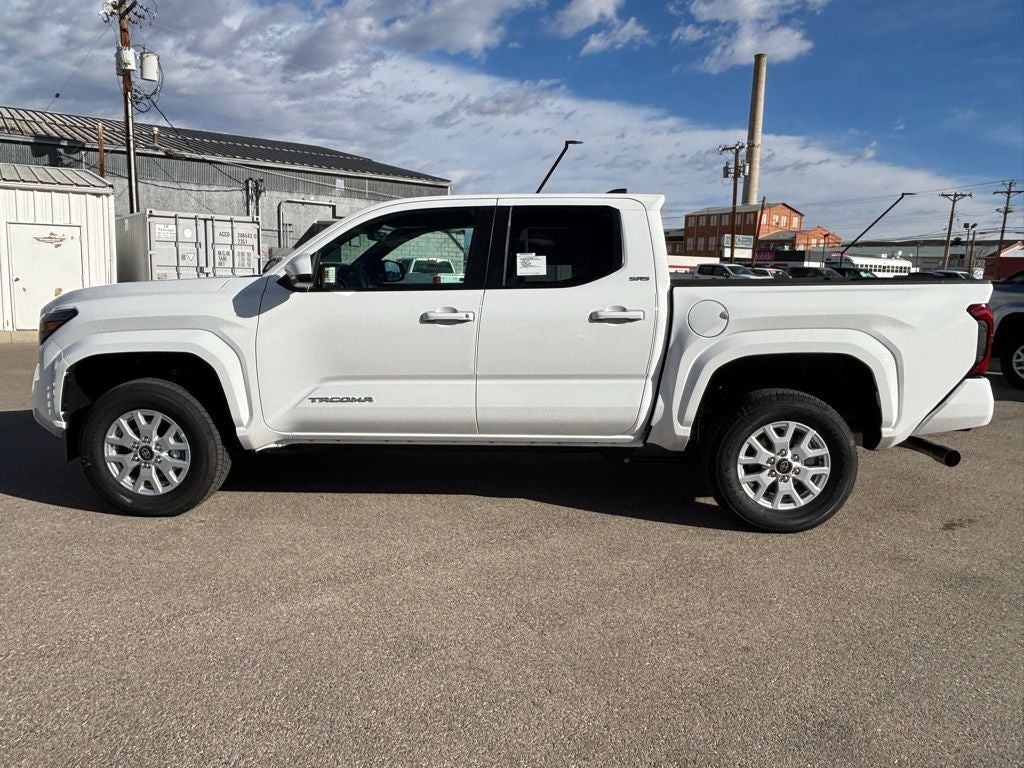 2025 Toyota Tacoma SR5 4X4