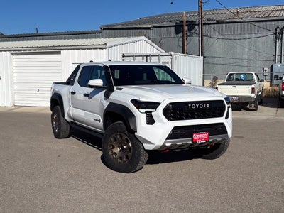 2026 Toyota Tacoma Hybrid Trailhunter