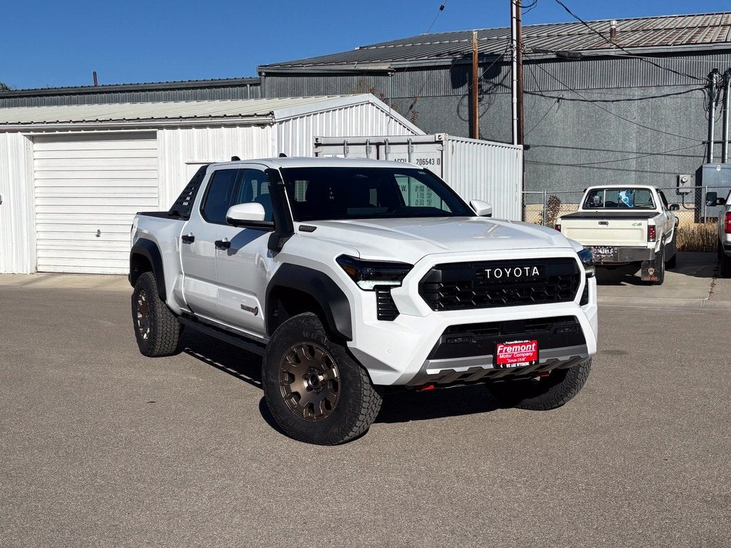 2026 Toyota Tacoma Hybrid Trailhunter