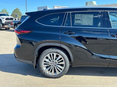 2026 Toyota Highlander Platinum